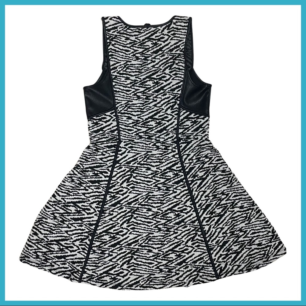 Jessica Simpson Fit and Flare Zebra Party Dress - Picture 2 of 11